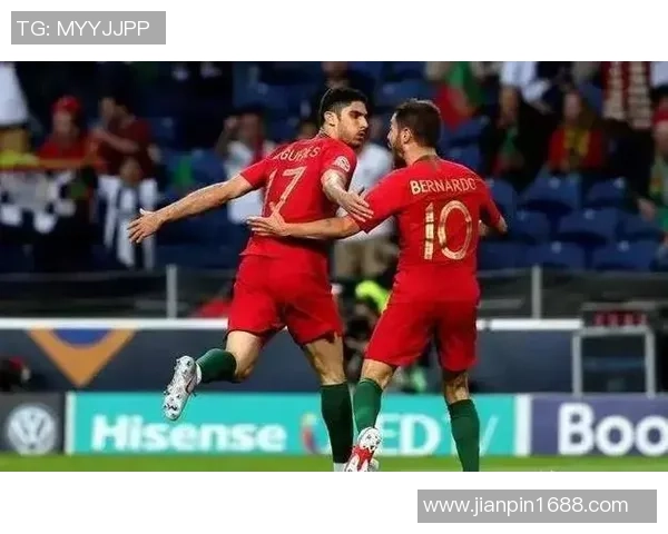 足球明星C罗的励志人生与职业生涯回顾书籍推荐